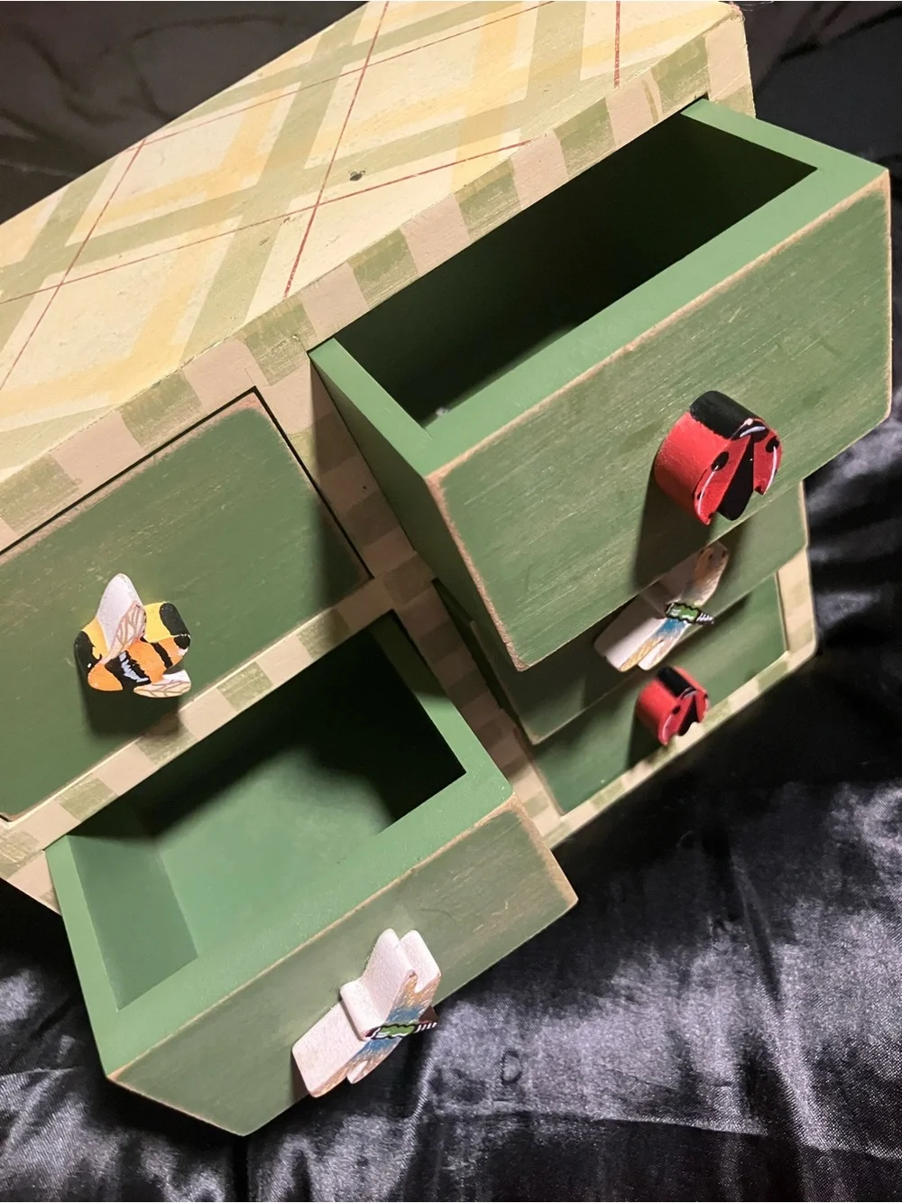 whimsy Buggie jewelry box 🐞🐝🌱
